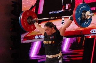 Women 87kg: Mongolian Winner!! Image 8