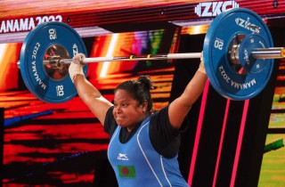 Women 87kg: Mongolian Winner!! Image 14