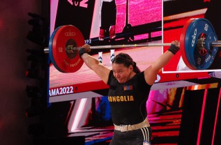 Women 87kg: Mongolian Winner!! Image 7