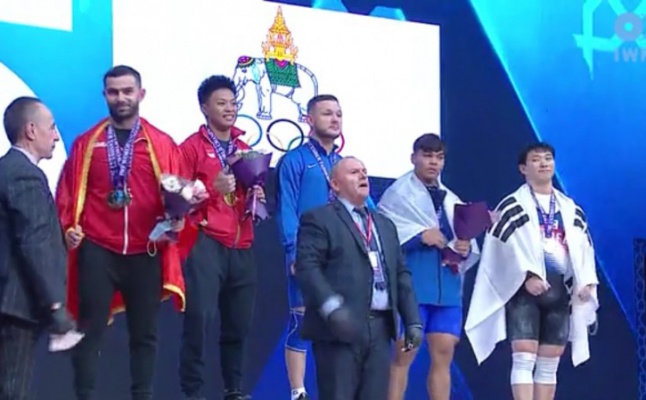 WWC Day 4: Congrat to the host and Asian lifters!!