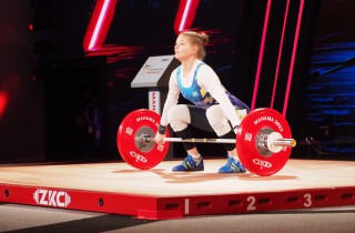 WANG took first medal for China in Women 49kg Image 19
