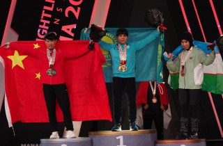 The First Gold for Kazakhstan in Women 55kg Image 1