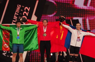 Women 71kg: Gold still in the hand of China! Image 1